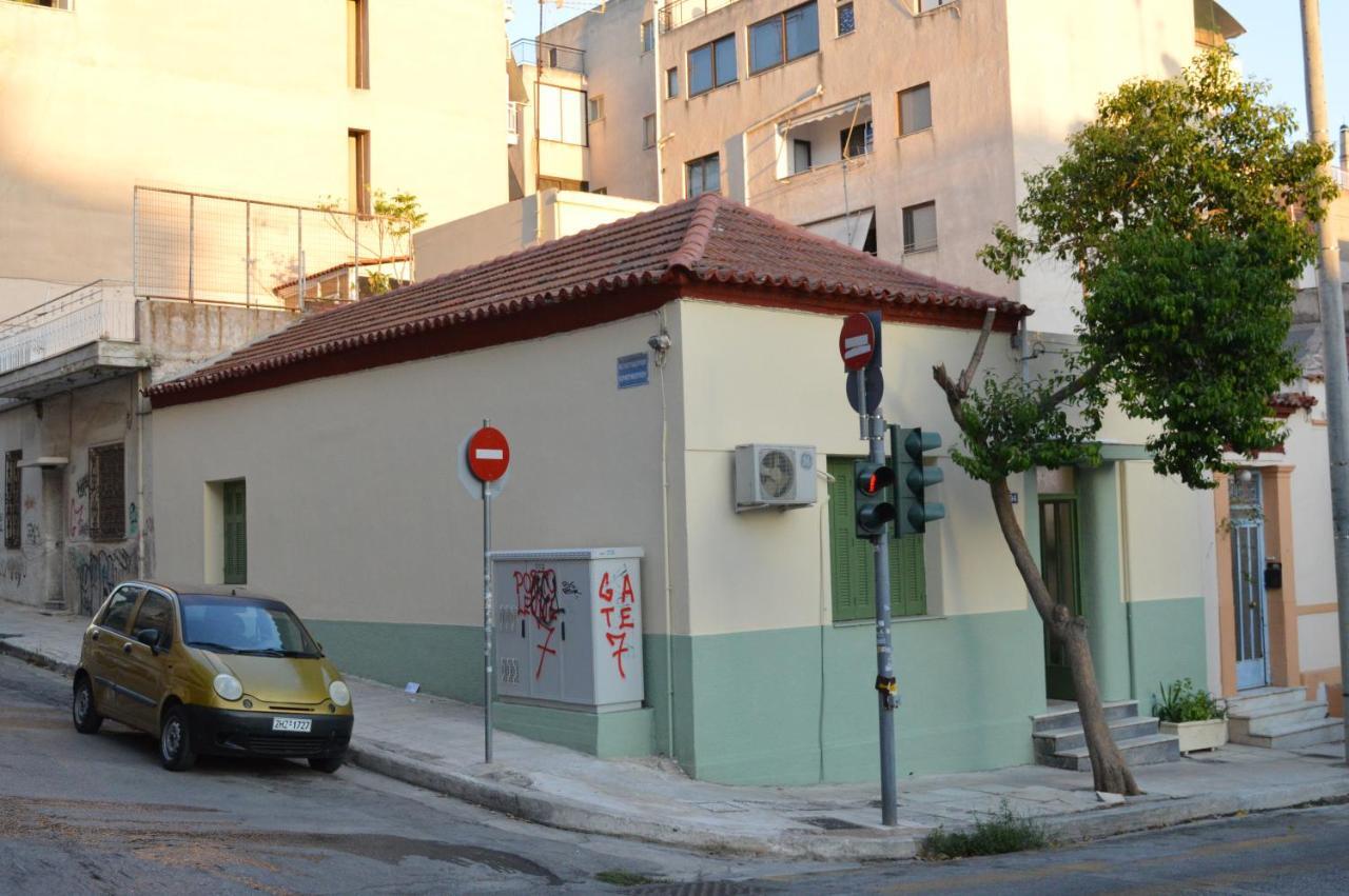 דירות Pireas Port Next To Metro Artistic House מראה חיצוני תמונה
